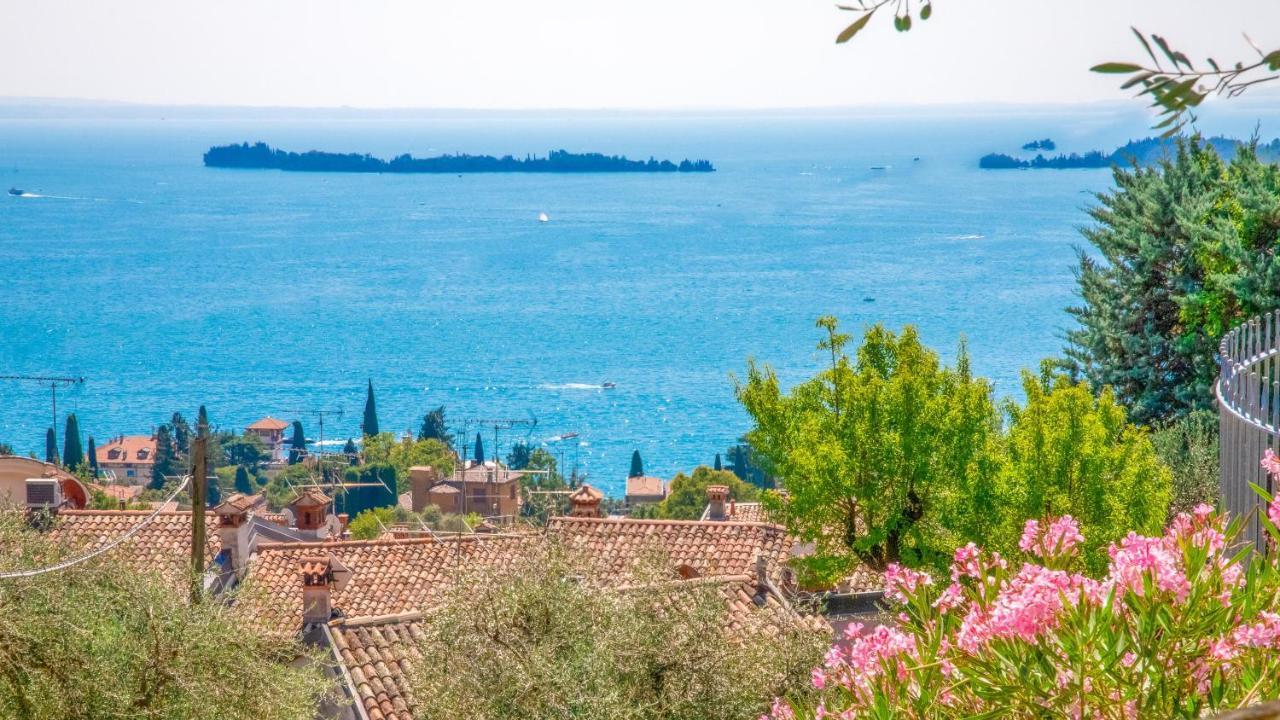 La Ca Dei Ulif Villa Gardone Riviera Exterior photo